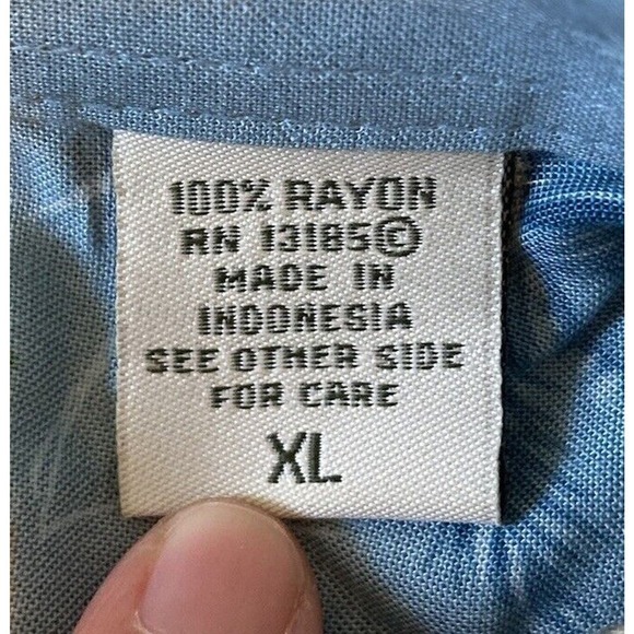 Batik Bay Button Up Hawaiian Shirt Size XL Men’s Blue Short Sleeve - Picture 4 of 7